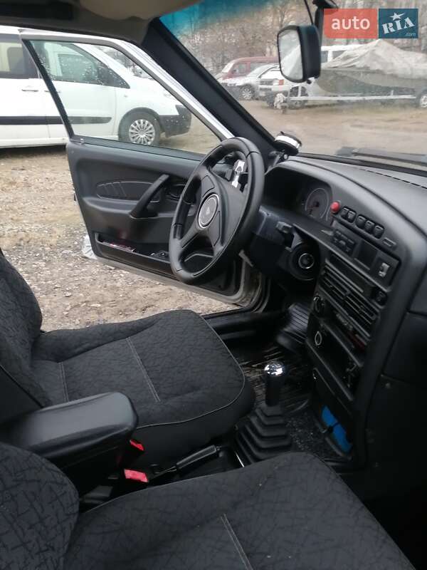 Седан ВАЗ / Lada 2115 Samara 2005 в Киеве