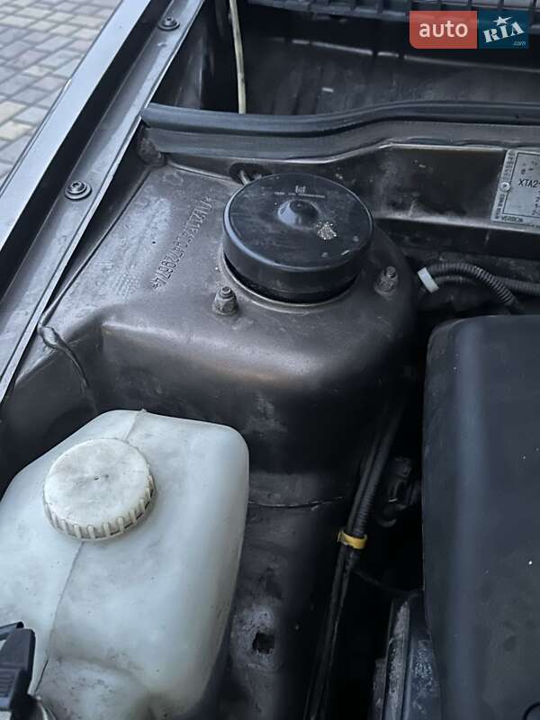 Седан ВАЗ / Lada 2115 Samara 2008 в Деражні