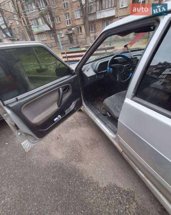 Седан ВАЗ / Lada 2115 Samara 2012 в Вишневому фото 15 Седан ВАЗ / Lada 2115 Samara 2012 в Вишневому