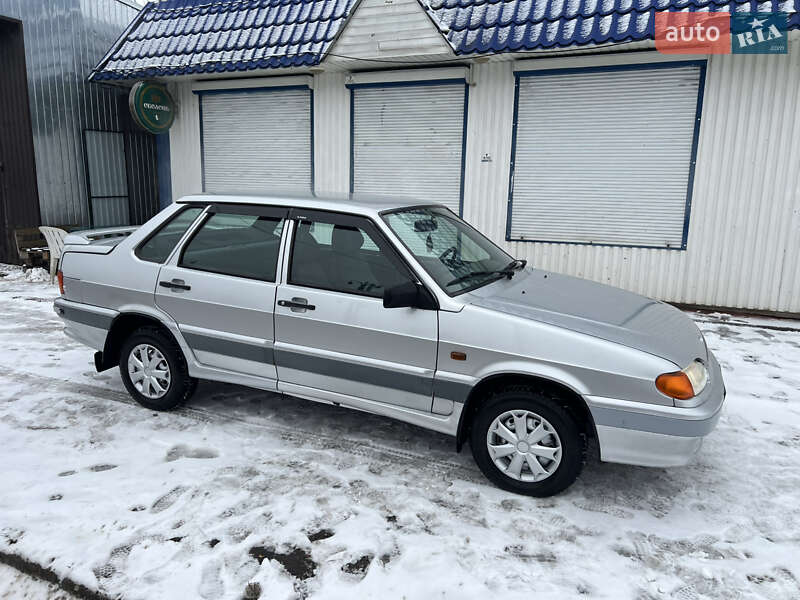 Седан ВАЗ / Lada 2115 Samara 2007 в Могилев-Подольске