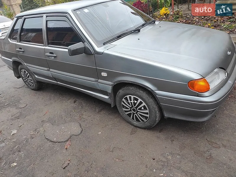 ВАЗ / Lada 2115 Samara 2005