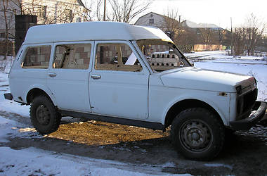 Позашляховик / Кросовер ВАЗ / Lada 2121 Нива 2002 в Хмельницькому