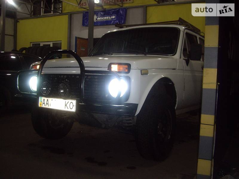 Внедорожник / Кроссовер ВАЗ / Lada 2121 Нива 1993 в Киеве