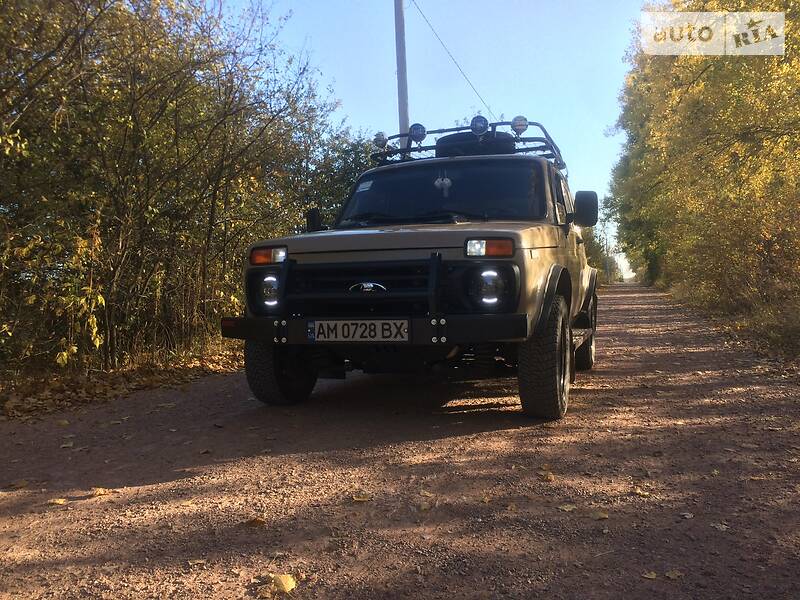 Позашляховик / Кросовер ВАЗ / Lada 2121 Нива 1981 в Житомирі