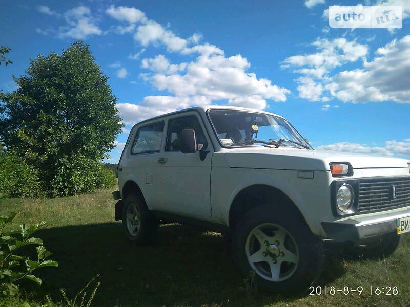 Внедорожник / Кроссовер ВАЗ / Lada 2121 Нива 2002 в Шостке