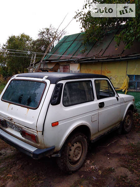 Хэтчбек ВАЗ / Lada 2121 Нива 1989 в Тульчине