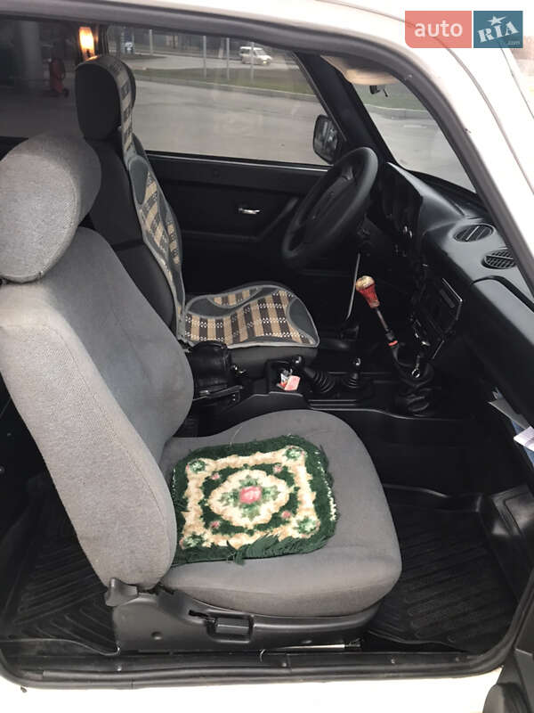 Купе ВАЗ / Lada 2121 Нива 1986 в Харькове