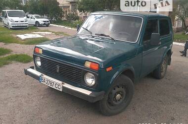 Внедорожник / Кроссовер ВАЗ / Lada 2121 Нива 1999 в Бобринце