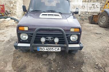 Хетчбек ВАЗ / Lada 2121 Нива 1999 в Тернополі