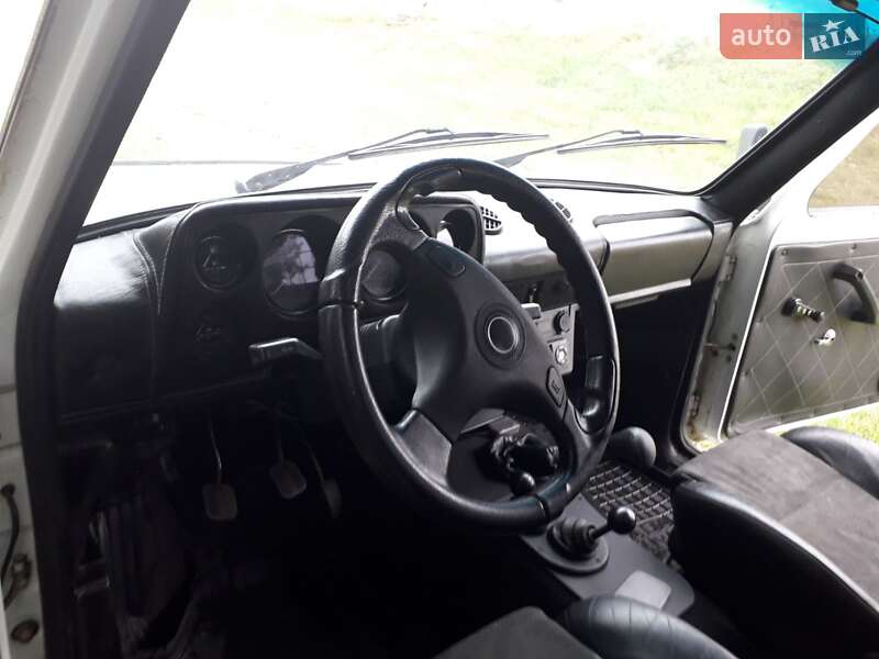 Позашляховик / Кросовер ВАЗ / Lada 2121 Нива 1986 в Львові