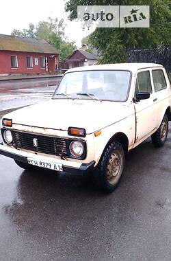 Позашляховик / Кросовер ВАЗ / Lada 2121 Нива 1989 в Чернігові