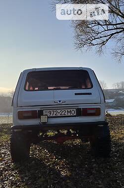 Позашляховик / Кросовер ВАЗ / Lada 2121 Нива 1989 в Чернівцях