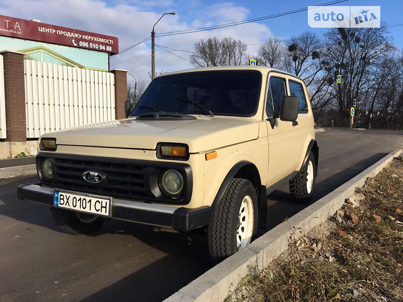 Позашляховик / Кросовер ВАЗ / Lada 2121 Нива 1983 в Хмельницькому