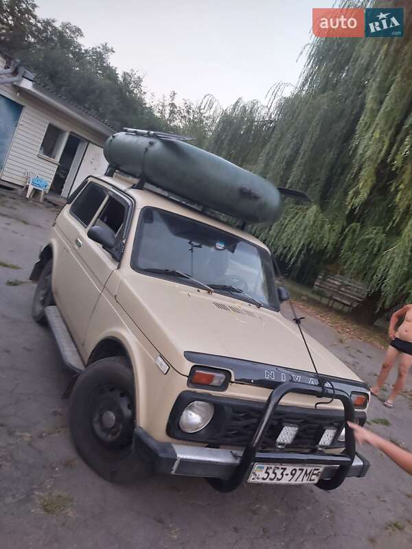 Позашляховик / Кросовер ВАЗ / Lada 2121 Нива 1982 в Черкасах