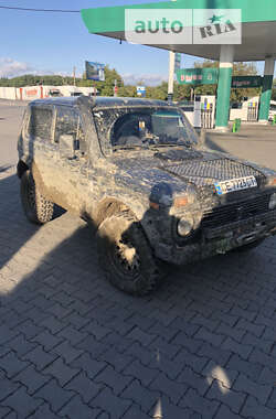 Позашляховик / Кросовер ВАЗ / Lada 2121 Нива 1988 в Чернівцях