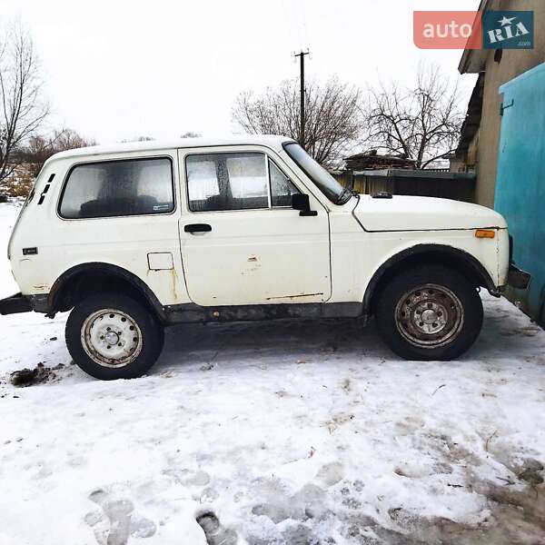 Позашляховик / Кросовер ВАЗ / Lada 2121 Нива 1993 в Львові