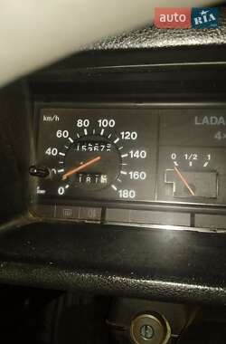 Внедорожник / Кроссовер ВАЗ / Lada 2121 Нива 1994 в Ромнах