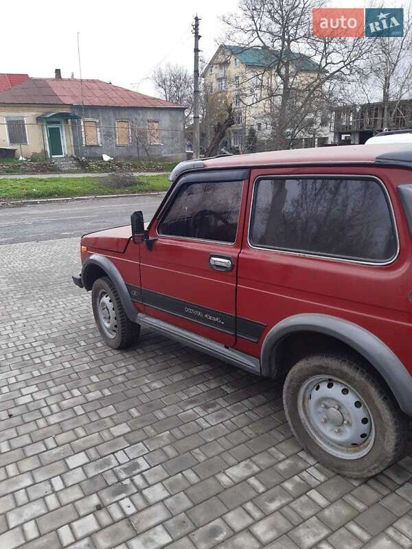 Внедорожник / Кроссовер ВАЗ / Lada 2121 Нива 1990 в Херсоне