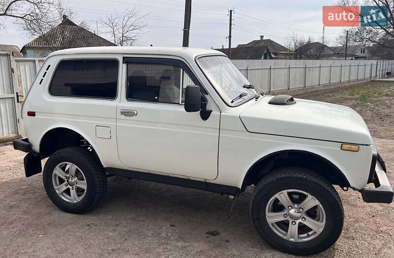 Внедорожник / Кроссовер ВАЗ / Lada 2121 Нива 1980 в Переяславе