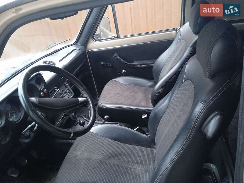 Внедорожник / Кроссовер ВАЗ / Lada 2121 Нива 1984 в Ровно фото 3 Внедорожник / Кроссовер ВАЗ / Lada 2121 Нива 1984 в Ровно