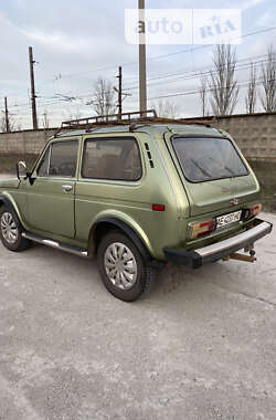 Внедорожник / Кроссовер ВАЗ / Lada 2121 Нива 1982 в Кривом Роге