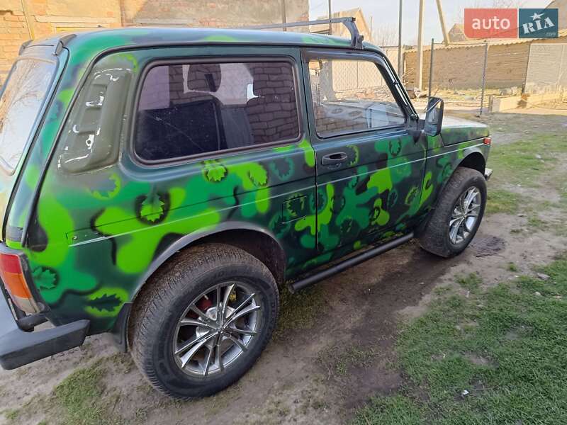 Внедорожник / Кроссовер ВАЗ / Lada 2121 Нива 1990 в Великой Михайловке фото 4 Внедорожник / Кроссовер ВАЗ / Lada 2121 Нива 1990 в Великой Михайловке