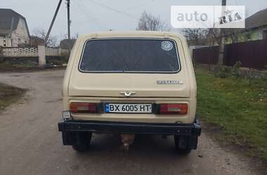 Позашляховик / Кросовер ВАЗ / Lada 2121 Нива 1985 в Летичіві