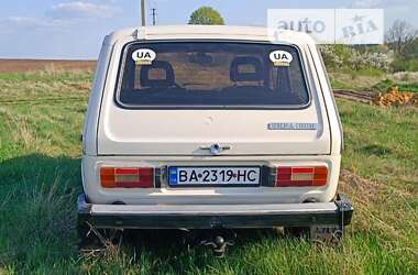 Позашляховик / Кросовер ВАЗ / Lada 2121 Нива 1983 в Голованівську