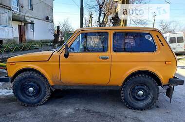 Позашляховик / Кросовер ВАЗ / Lada 2121 Нива 1982 в Дніпрі