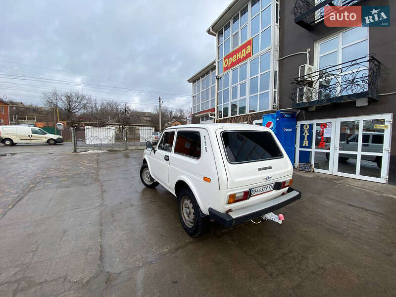 Позашляховик / Кросовер ВАЗ / Lada 2121 Нива 1982 в Балті