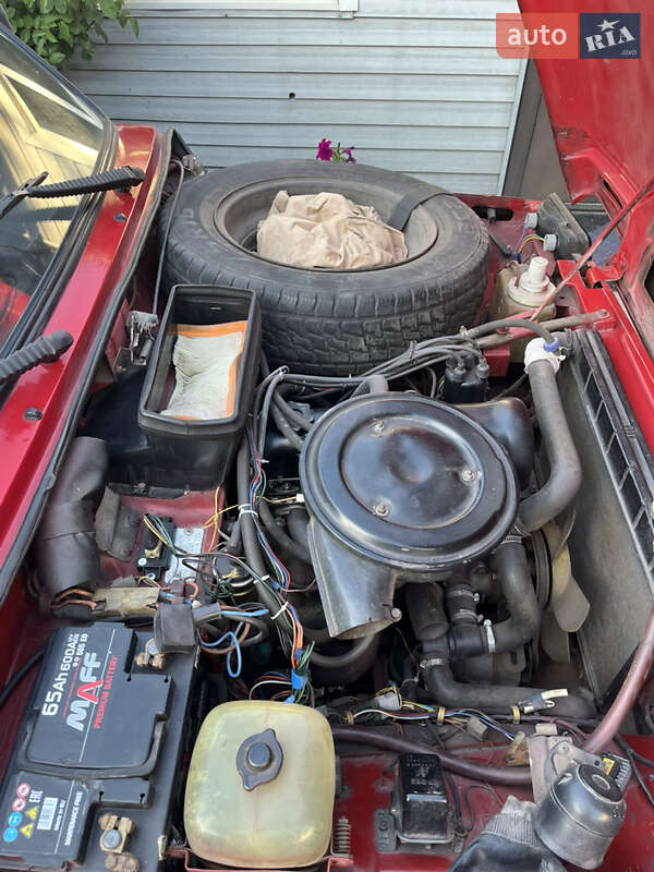 Внедорожник / Кроссовер ВАЗ / Lada 2121 Нива 1988 в Дмитровке