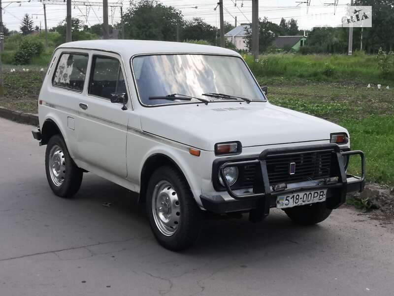 Внедорожник / Кроссовер ВАЗ / Lada 2121 Нива 1992 в Здолбунове