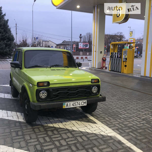 Внедорожник / Кроссовер ВАЗ / Lada 2121 Нива 1984 в Березане