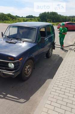 Позашляховик / Кросовер ВАЗ / Lada 2121 Нива 1990 в Києві