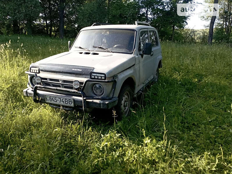 Внедорожник / Кроссовер ВАЗ / Lada 2121 Нива 1982 в Овруче
