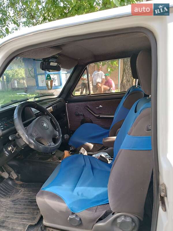 Внедорожник / Кроссовер ВАЗ / Lada 2121 Нива 1994 в Коломые