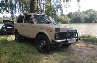 Позашляховик / Кросовер ВАЗ / Lada 2121 Нива 1985 в Умані