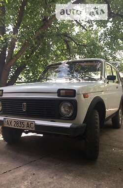 Внедорожник / Кроссовер ВАЗ / Lada 2121 Нива 1992 в Изюме