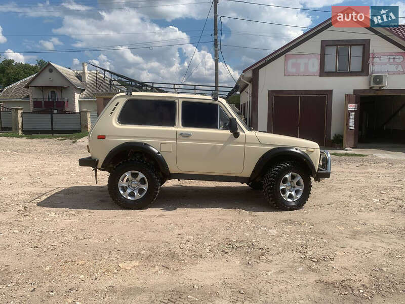 Внедорожник / Кроссовер ВАЗ / Lada 2121 Нива 1988 в Могилев-Подольске фото 28 Внедорожник / Кроссовер ВАЗ / Lada 2121 Нива 1988 в Могилев-Подольске