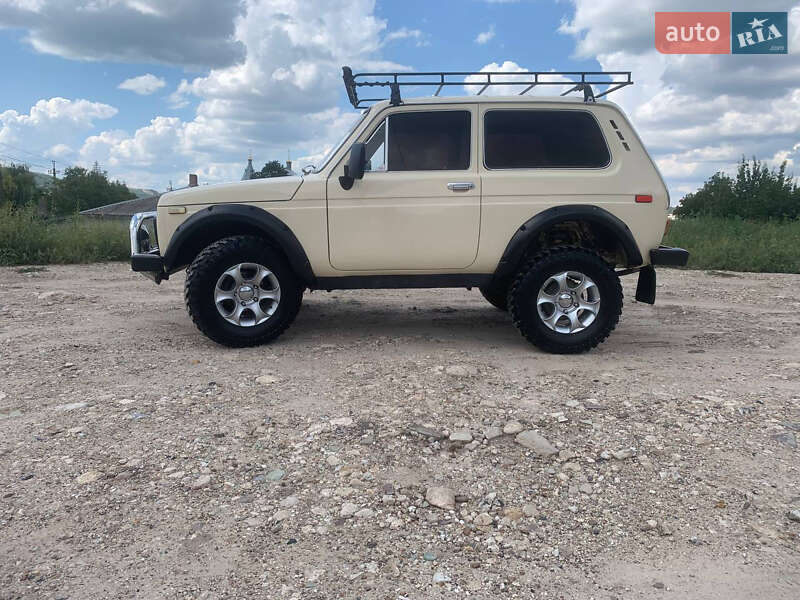 Внедорожник / Кроссовер ВАЗ / Lada 2121 Нива 1988 в Могилев-Подольске фото 32 Внедорожник / Кроссовер ВАЗ / Lada 2121 Нива 1988 в Могилев-Подольске
