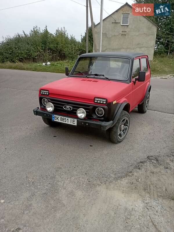 Позашляховик / Кросовер ВАЗ / Lada 2121 Нива 1985 в Рівному фото 3 Позашляховик / Кросовер ВАЗ / Lada 2121 Нива 1985 в Рівному