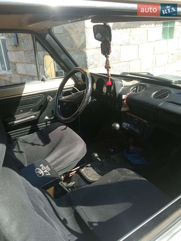 Внедорожник / Кроссовер ВАЗ / Lada 2121 Нива 1989 в Люботине