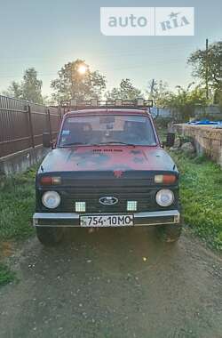 Внедорожник / Кроссовер ВАЗ / Lada 2121 Нива 1986 в Косове