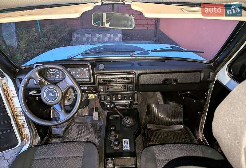 Внедорожник / Кроссовер ВАЗ / Lada 2121 Нива 1981 в Кривом Роге