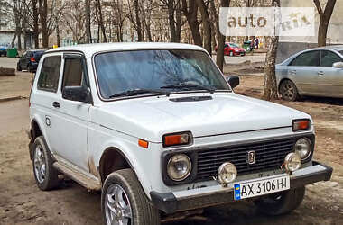 Позашляховик / Кросовер ВАЗ / Lada 2121 Нива 1992 в Нових Петрівцях