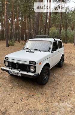 Внедорожник / Кроссовер ВАЗ / Lada 2121 Нива 1993 в Сумах