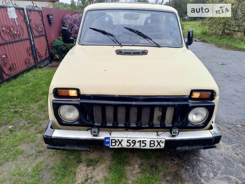 Внедорожник / Кроссовер ВАЗ / Lada 2121 Нива 1981 в Шепетовке