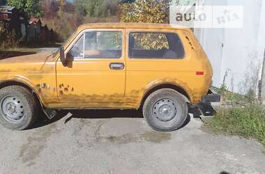 Позашляховик / Кросовер ВАЗ / Lada 2121 Нива 1982 в Тернополі