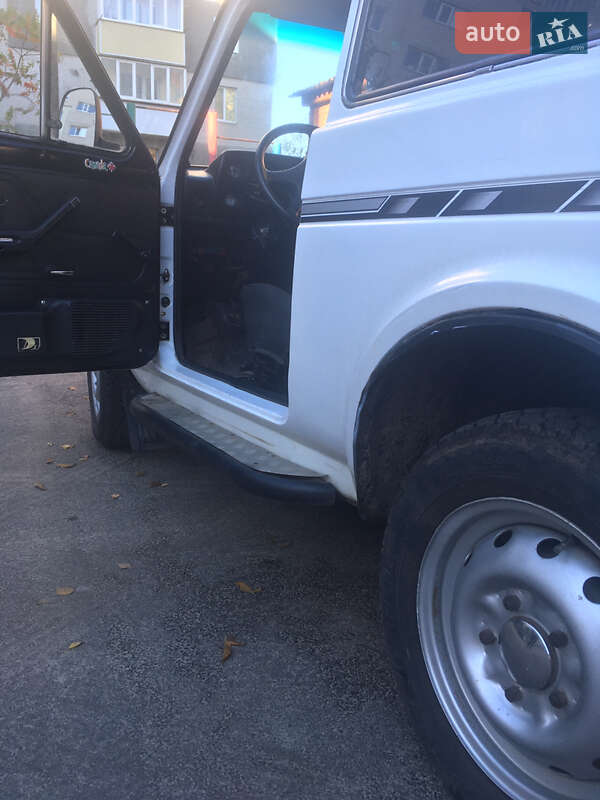 Внедорожник / Кроссовер ВАЗ / Lada 2121 Нива 1985 в Переяславе фото 3 Внедорожник / Кроссовер ВАЗ / Lada 2121 Нива 1985 в Переяславе