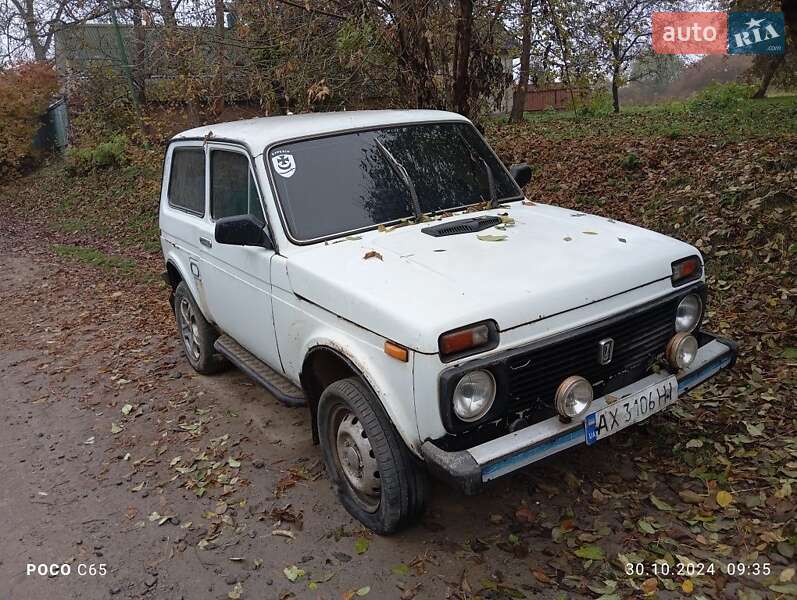 Позашляховик / Кросовер ВАЗ / Lada 2121 Нива 1992 в Вінниці